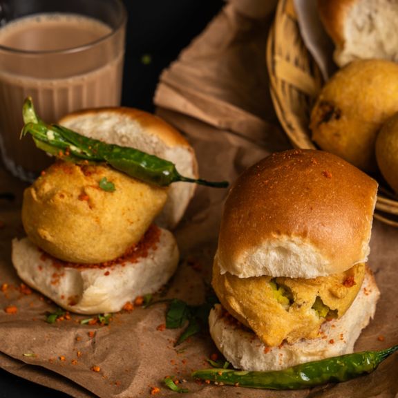 Classic Vadapav